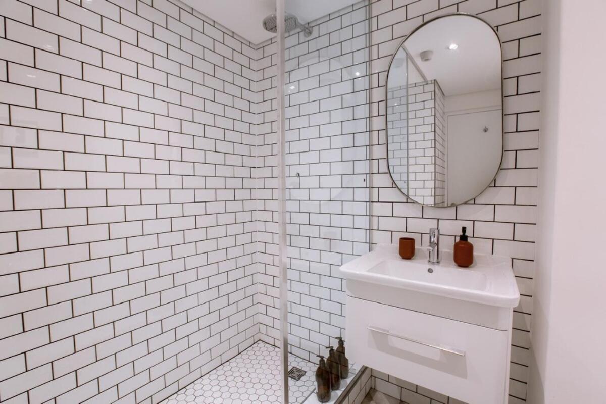 Appartement Stylish, Modern, Walk To Restaurants And Cbd à Le Cap Extérieur photo
